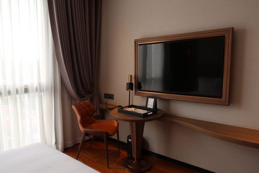 La Siesta Premium Saigon Review: Ho Chi Minh City's Boutique Hotel Gem 9