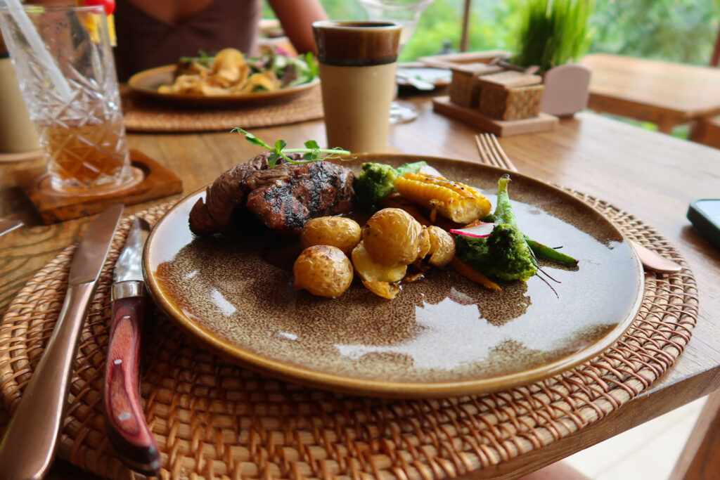 Tenderloin Steak at Jihwa Restaurant Akohara Buahan Village Retreat
