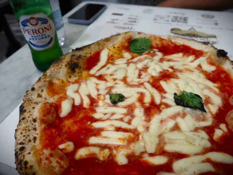 Margherita pizza at L’Antica Pizzeria da Michele Naples