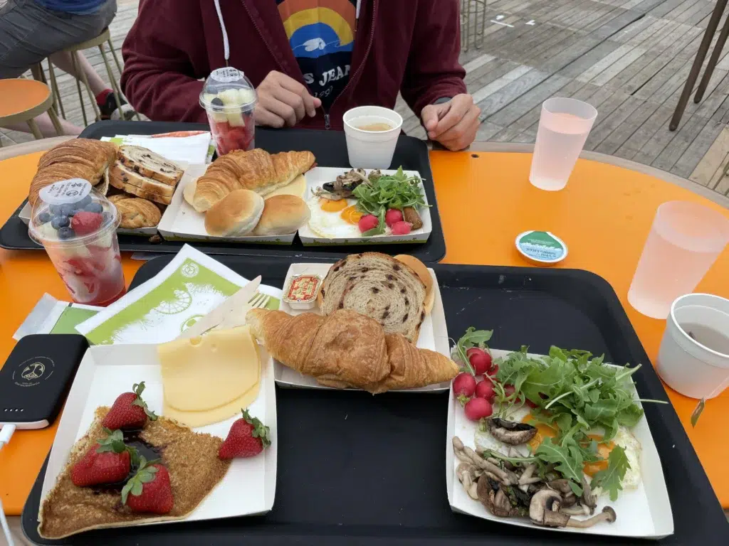 Easy tent breakfast at Tomorrowland Belgium