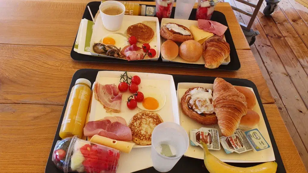 Easy tent breakfast at Tomorrowland Belgium